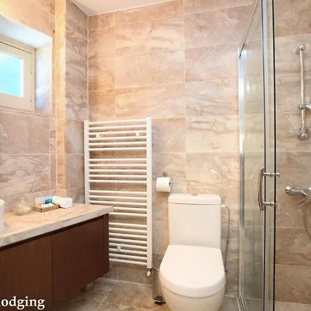 וילה The Secret To Enjoying Your Traditional Holiday Cottage, Nicosia 1004 קאלופאנאיוטיס